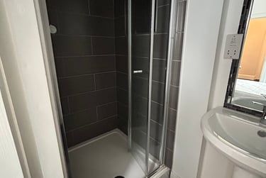 4 bed flat, Bolton Road, Langworthy, Salford, M67HL - Image 12