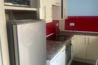 4 bed house, Swindon Road, Francis Close Hall, Cheltenham, GL519HZ - Image 3