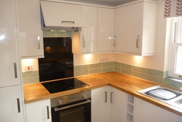 4 bed house, St. Pauls Lane, Francis Close Hall, Cheltenham, GL504AT - Image 3