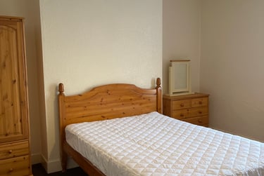 4 bed house, St. Pauls Street North, Francis Close Hall, Cheltenham, GL504AQ - Image 9