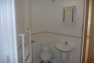 4 bed house, St. Pauls Lane, Francis Close Hall, Cheltenham, GL504AT - Image 13