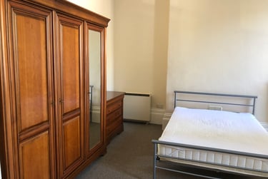 2 bed flat, Sydenham Villas Road, Central, Cheltenham, GL526DZ - Image 4