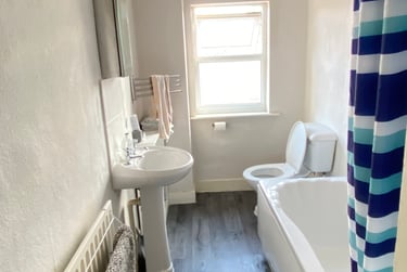 3 bed house, Louise Road, Barrack Road, Northampton, NN13RP - Image 7