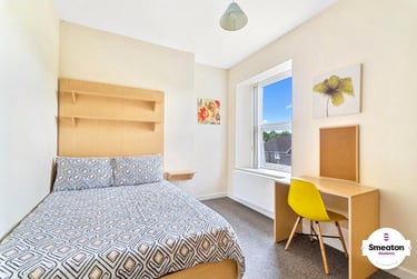 6 bed flat, Harwell Street, Stonehouse, Plymouth, PL15BN - Image 2