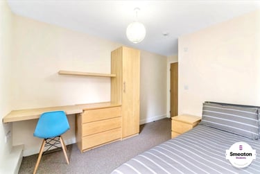 7 bed flat, Houndiscombe Road, Mutley, Plymouth, PL46HB - Image 2