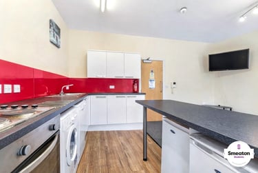 6 bed flat, Harwell Street, Stonehouse, Plymouth, PL15BN - Image 6