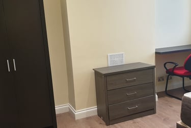 6 bed house, Severn Street, Highfields, Leicester, LE20NN - Image 5