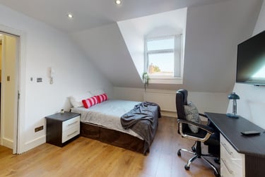 1 bed studio, London Road, Highfields, Leicester, LE21ND - Image 1