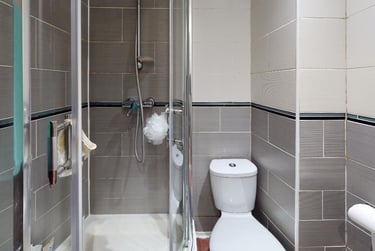 1 bed studio, University Road, Highfields, Leicester, LE17RA - Image 6