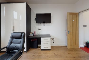 1 bed studio, St Peters Road, Highfields, Leicester, LE21AQ - Image 3