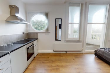 1 bed studio, London Road, Victoria Park, Leicester, LE21ND - Image 3