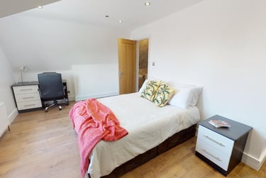 1 bed studio, London Road, Victoria Park, Leicester, LE21ND - Image 1