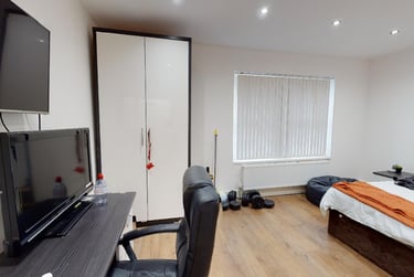 1 bed studio, London Road, Victoria Park, Leicester, LE21ND - Image 2