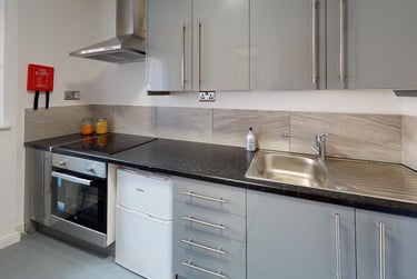 1 bed studio, Salisbury Road, Victoria Park, Leicester, LE17QR - Image 10