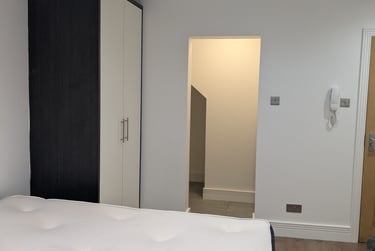 1 bed studio, London Road, Highfields, Leicester, LE21ND - Image 3