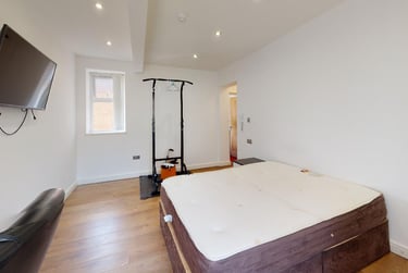 1 bed studio, St. Peters Road, Highfields, Leicester, LE21AQ - Image 2