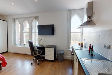 1 bed studio, London Road, Victoria Park, Leicester, LE21ND - Image 3