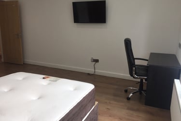 1 bed studio, St Peters Road, Highfields, Leicester, LE21AQ - Image 2