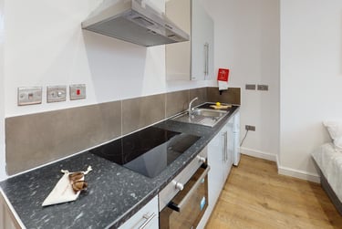 1 bed studio, London Road, Highfields, Leicester, LE21ND - Image 3