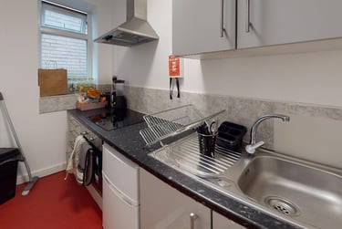 1 bed studio, St. Peters Road, Highfields, Leicester, LE21AQ - Image 6