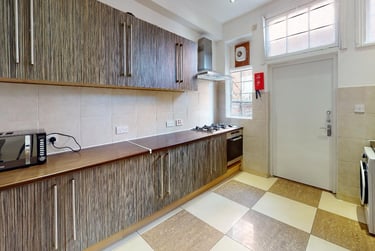 8 bed house, University Road, Highfields, Leicester, LE17RA - Image 10