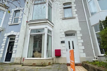 6 bed house, Gwydr Crescent, Uplands, Swansea, SA20AB - Image 2