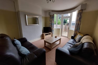 6 bed house, Carlton Avenue, Hull road, York, YO103JZ - Image 3