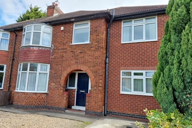 6 bed house, Carlton Avenue, Hull road, York, YO103JZ - Image 1