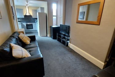 5 bed house, Siward Street, Hull Road, York, YO103LW - Image 1