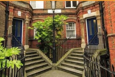 2 bed flat, Greyhound Road, West Kensington, London, W68NY - Image 1