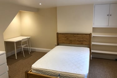 5 bed house, St Pauls Parade, Francis Close Hall, Cheltenham, GL504ET - Image 12