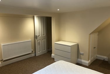 5 bed house, St Pauls Parade, Francis Close Hall, Cheltenham, GL504ET - Image 13