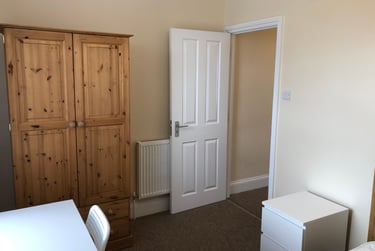 5 bed house, St Pauls Parade, Francis Close Hall, Cheltenham, GL504ET - Image 10