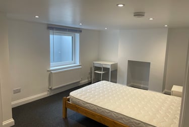 5 bed house, Courtenay Street, Francis Close Hall, Cheltenham, GL504LR - Image 13