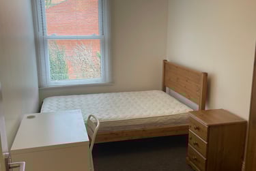 5 bed house, Nailsworth Terrace, Near university, Cheltenham, GL504BE - Image 8