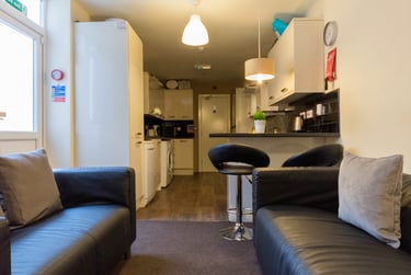 8 bed house, Borough Road, Near university, Middlesbrough, TS13AT - Image 13