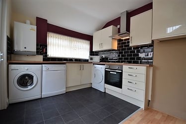 5 bed house, Kensington Road, Near university, Middlesbrough, TS56AJ - Image 13