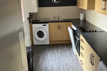 5 bed house, Victoria Road, Near university, Middlesbrough, TS13HY - Image 6