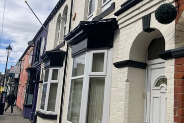 11 bed house, Baker Street, Near university, Middlesbrough, TS12LH - Image 1