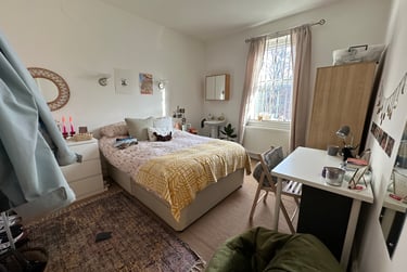 7 bed house, Neston Avenue, Withington, Manchester, M203FJ - Image 1