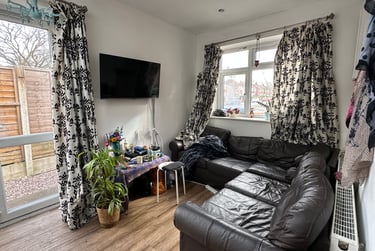 7 bed house, Arnfield Road, Withington, Manchester, M204AG - Image 1