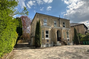 5 bed flat, Wilmslow Road, Fallowfield, Manchester, M204WA - Image 6