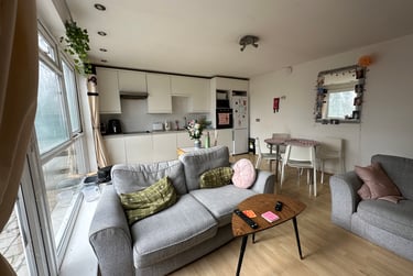 4 bed flat, Willow Bank, Fallowfield, Manchester, M146XP - Image 3