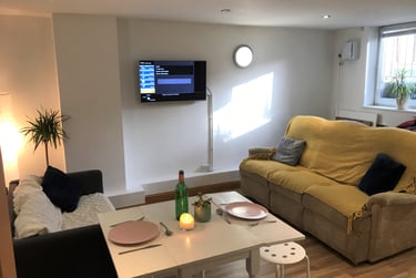 3 bed flat, Wilbraham Road, Fallowfield, Manchester, M146JS - Image 1