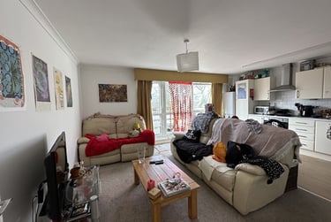 4 bed flat, Willow Bank, Fallowfield, Manchester, M146XP - Image 4