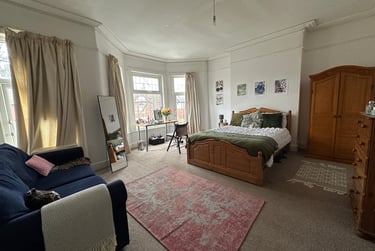 9 bed house, Mauldeth Road West, Withington, Manchester, M203EQ - Image 1