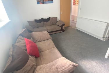 5 bed house, Exmouth street, Near university, Hull, HU52LE - Image 5