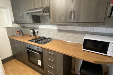 4 bed house, Ventnor street, Newland avenue, Hull, HU52LP - Image 1