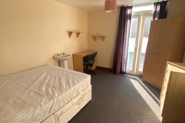 4 bed house, Suffolk street, Beverley road, Hull, HU51PJ - Image 4