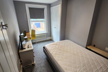 6 bed house, Oxford Road, Kingsholm, Gloucester, GL13ED - Image 10